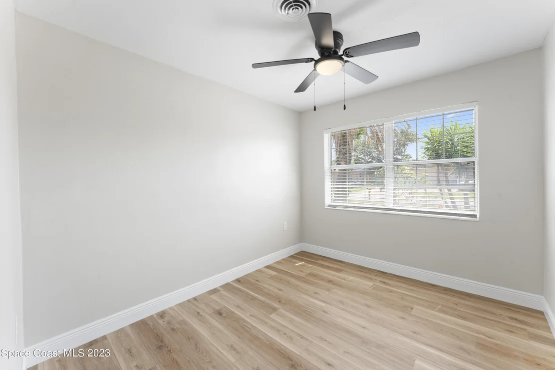 Photo of 135 Melaleuca Drive