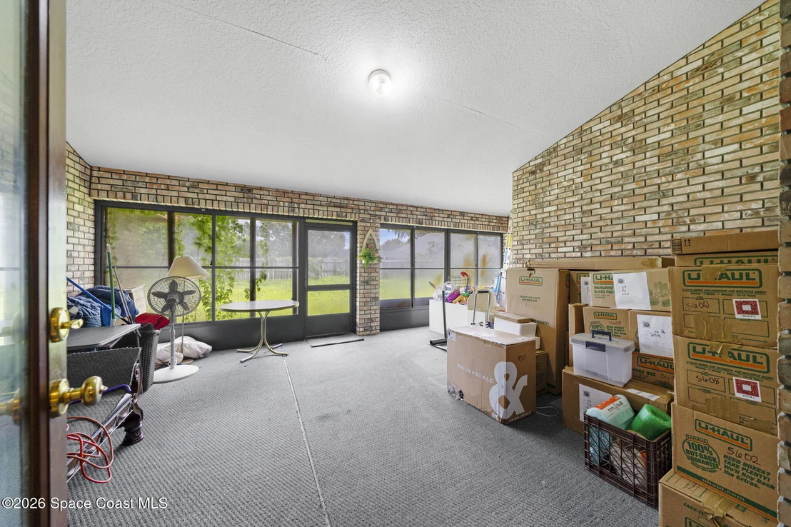 Photo of 2180 Figtree Drive