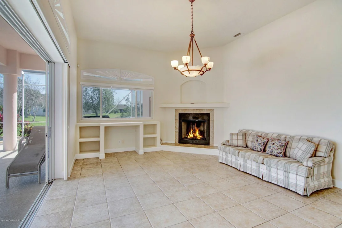 Photo of 1250 Starling Way