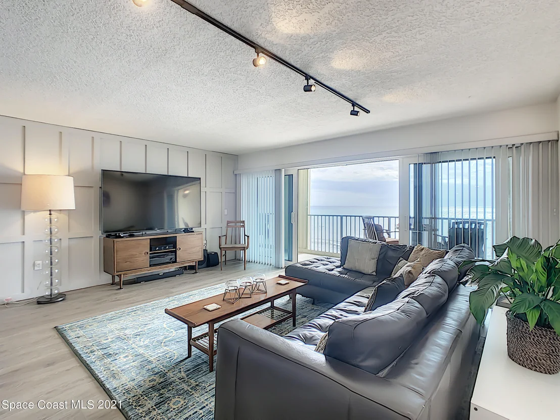 Photo of Unit 412 at 175 Highway A1a