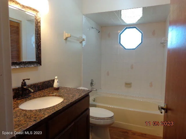 Photo of 6045 Hull Street