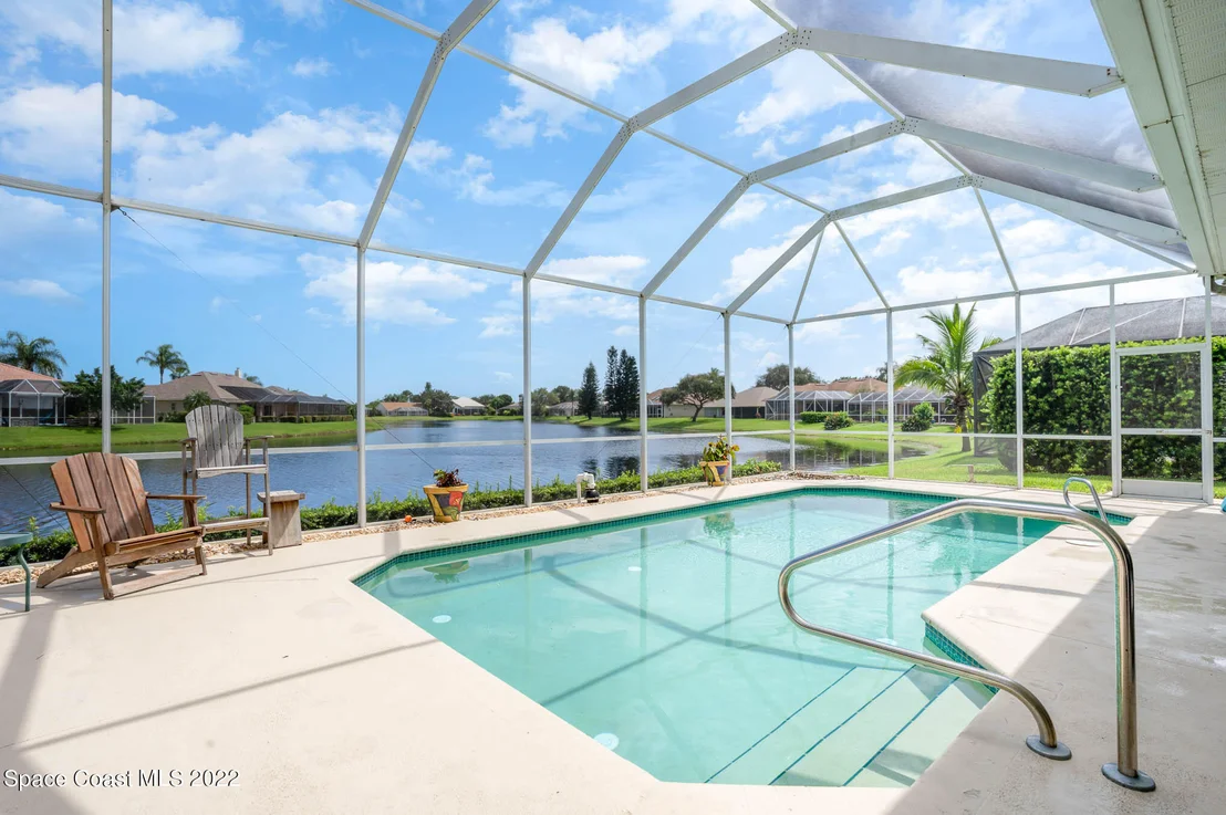 Photo of 993 Wildwood Drive