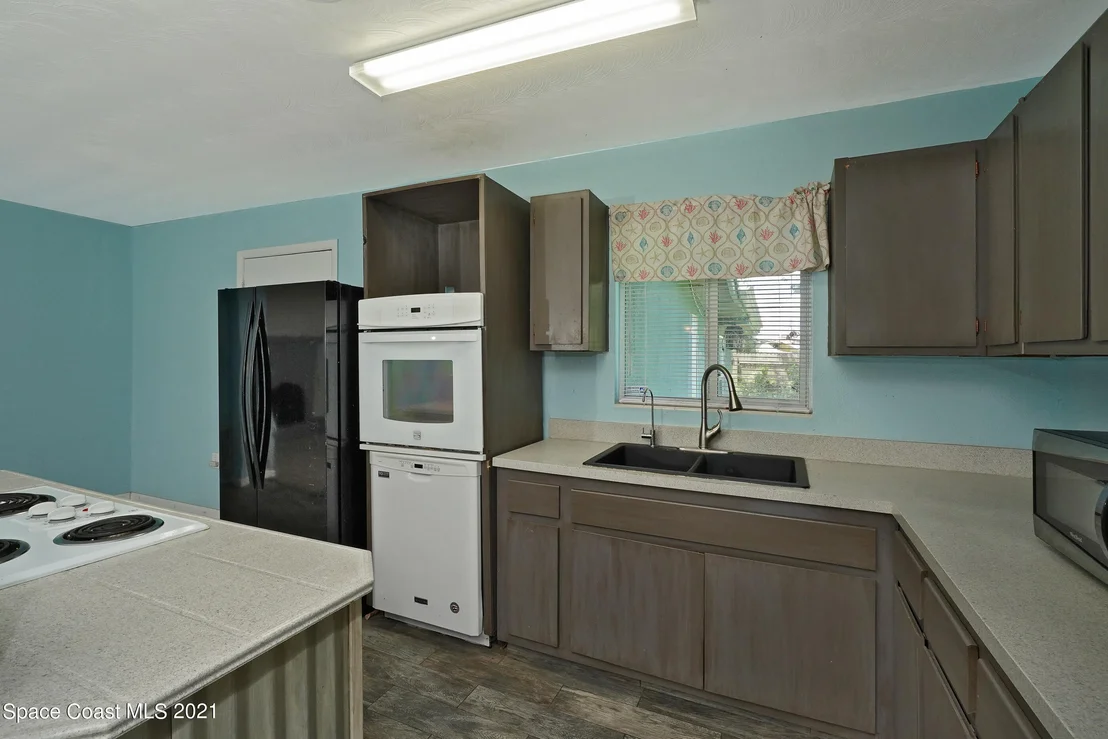 Photo of 2534 Stratford Drive