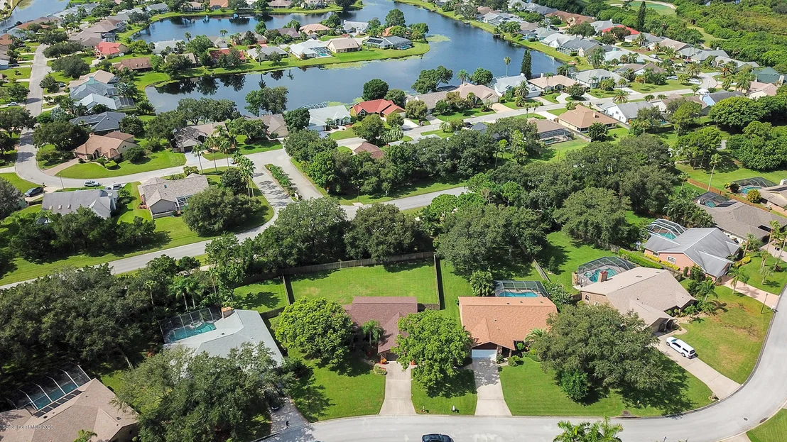 Photo of 1380 Silver Lake Drive