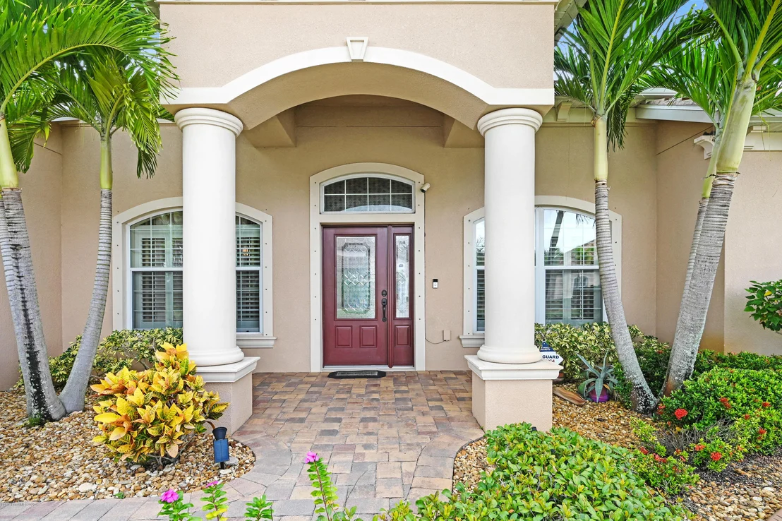 Photo of 1333 Tralee Bay Avenue