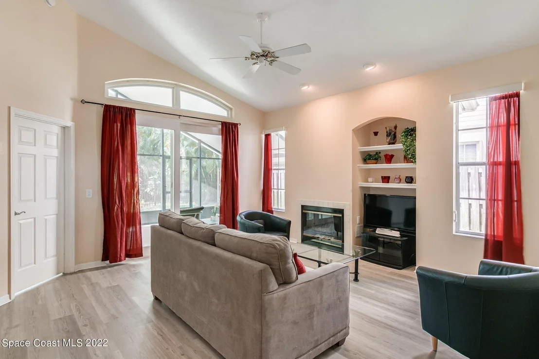 Photo of 2506 Saint Johns Lane