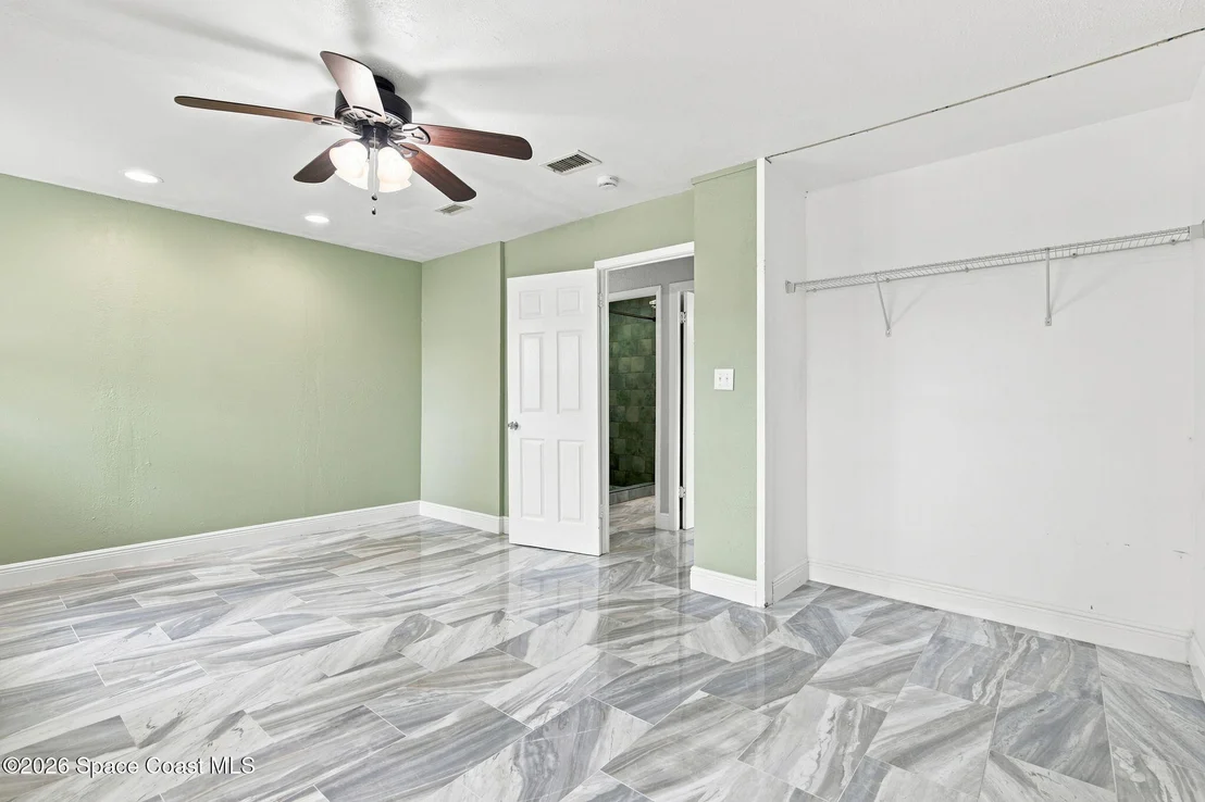Photo of 2267 Robinhood Drive