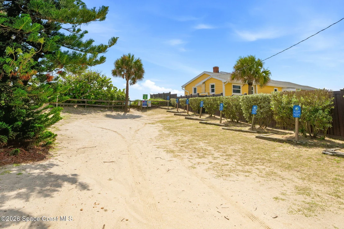 Photo of 201 3rd Avenue