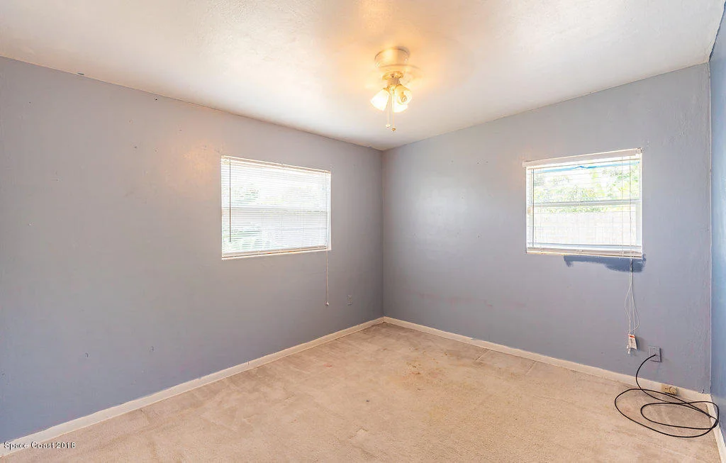 Photo of 28 W Azalea Circle