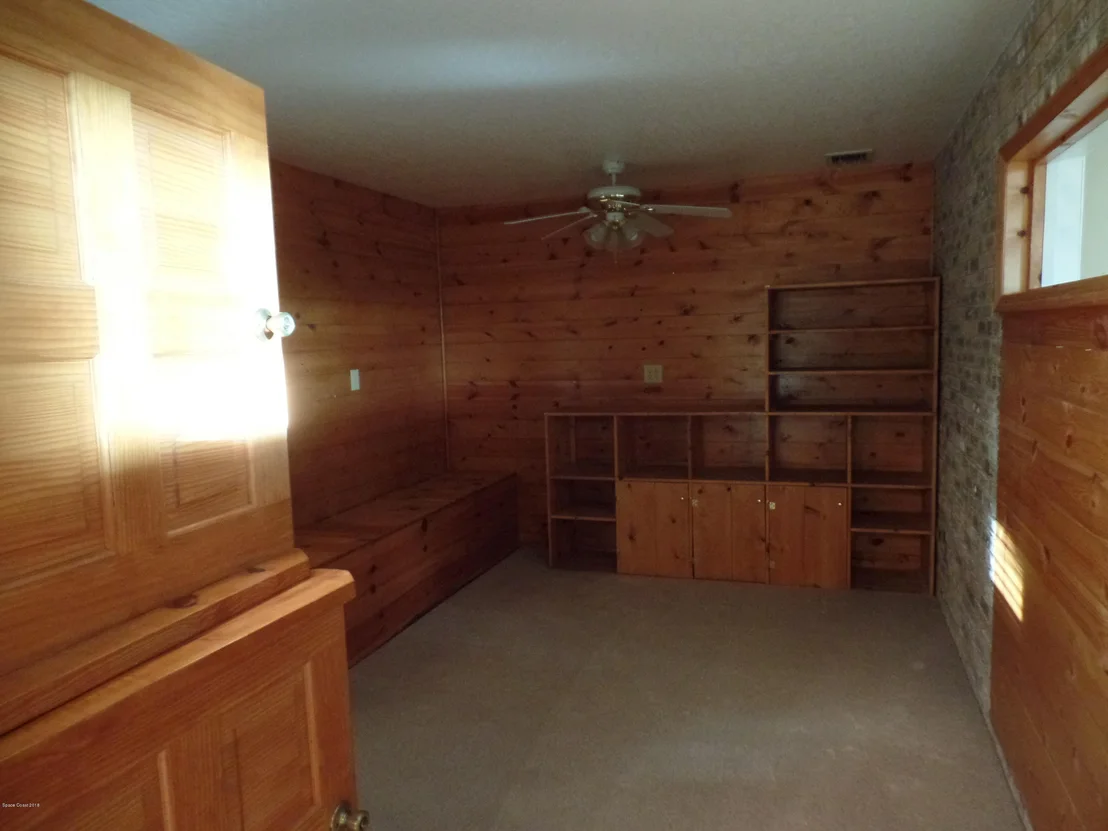 Photo of 7964 Timberlake Drive
