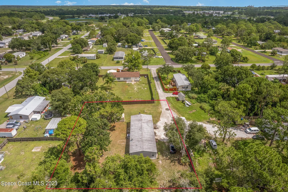 Photo of 823 Phillis Way