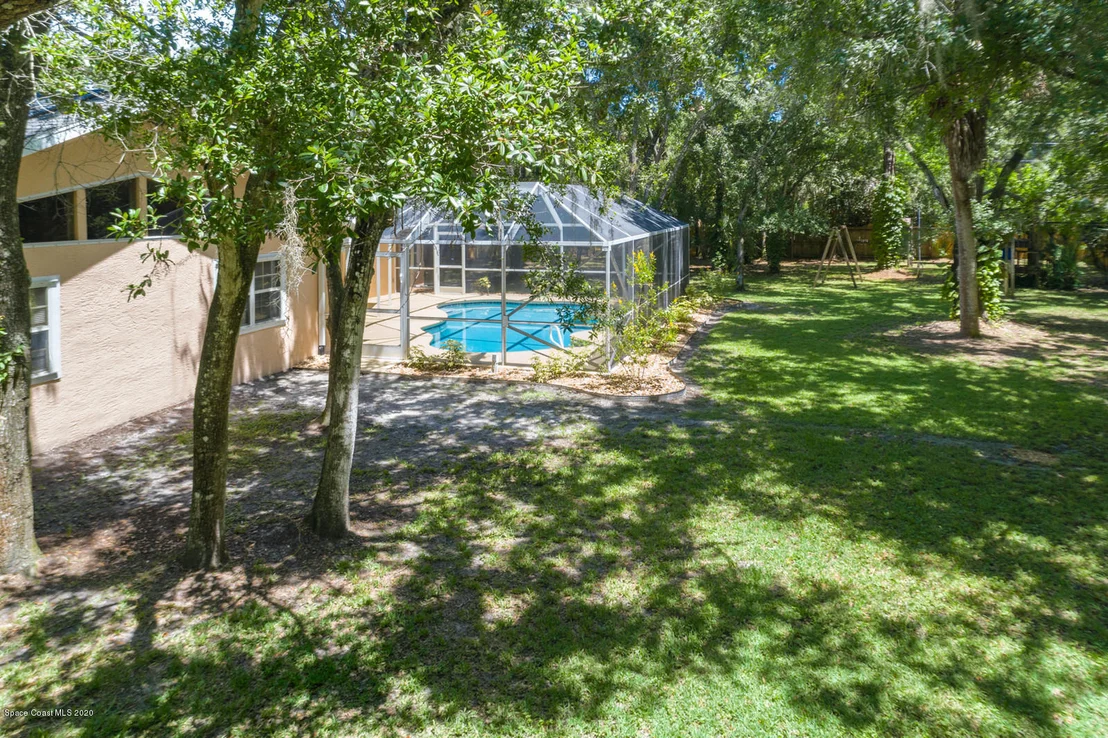 Photo of 2125 Linrose Lane