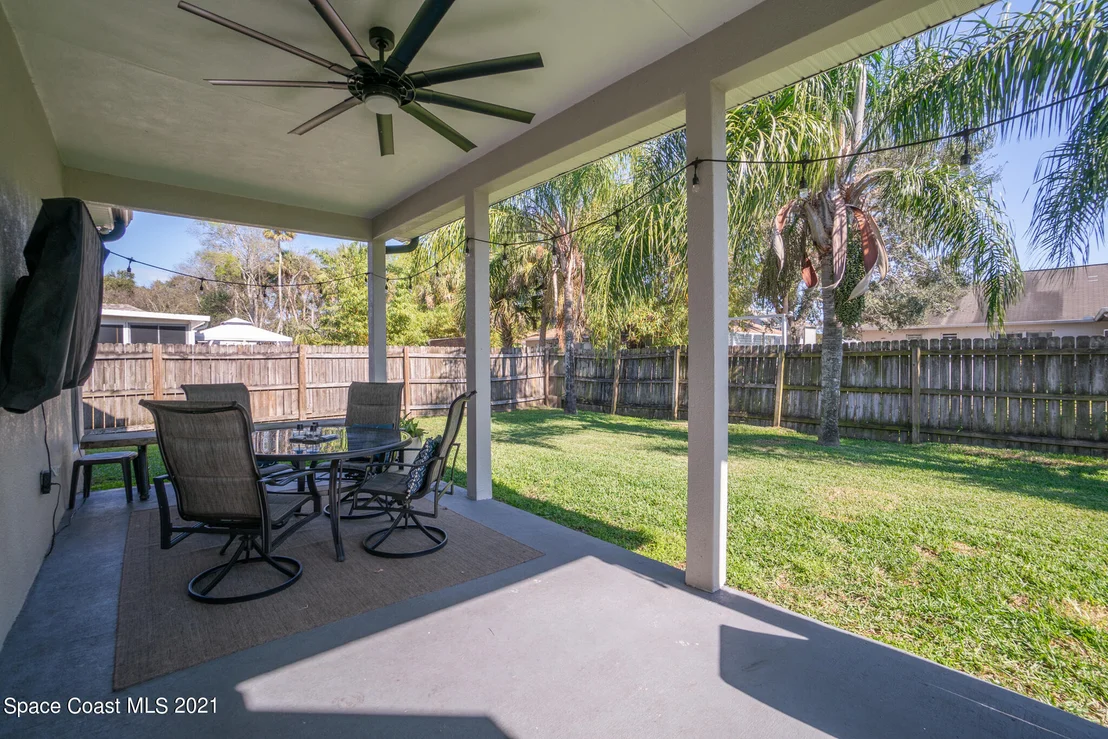 Photo of 6495 Bamboo Avenue