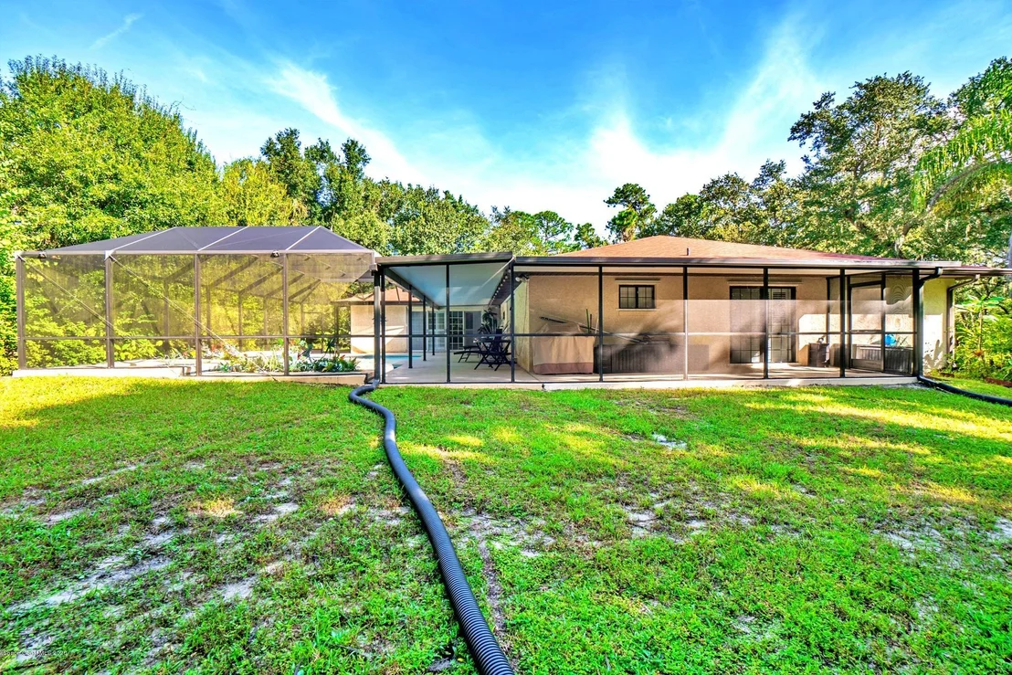 Photo of 1255 Friday Road