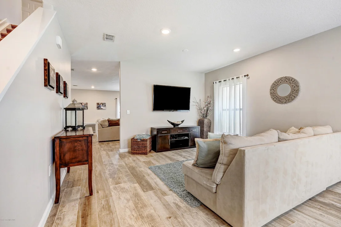 Photo of 1233 Hailey Street