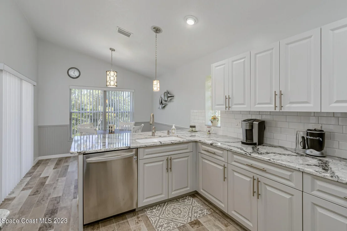 Photo of 1148 Pine Creek Circle NE