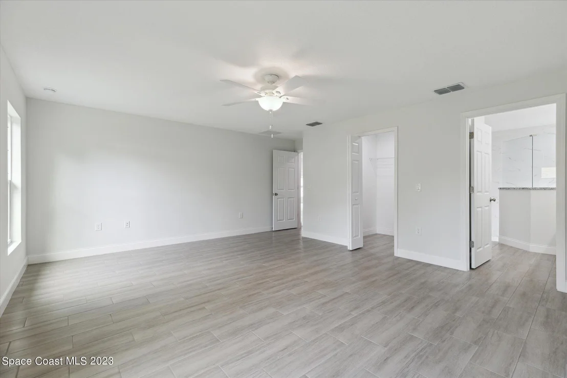 Photo of 1908 Warton Avenue SE