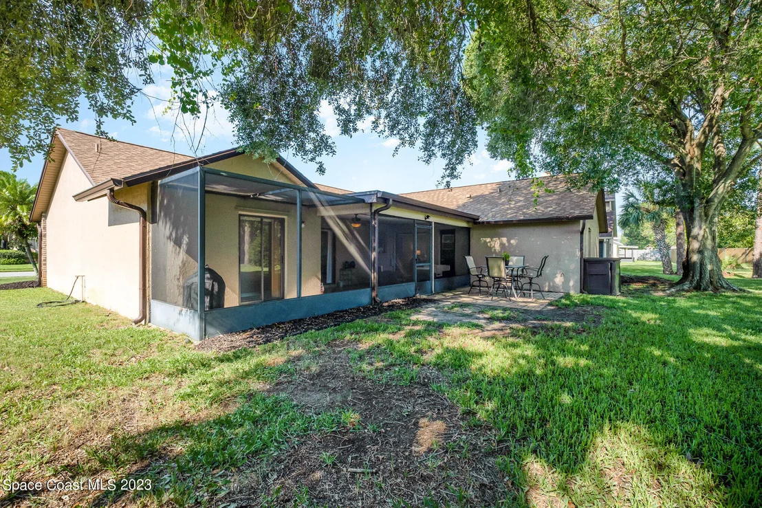 Photo of 938 Osprey Lane