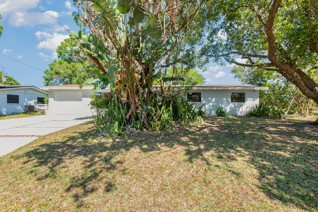 Photo of 1561 Arnold Drive