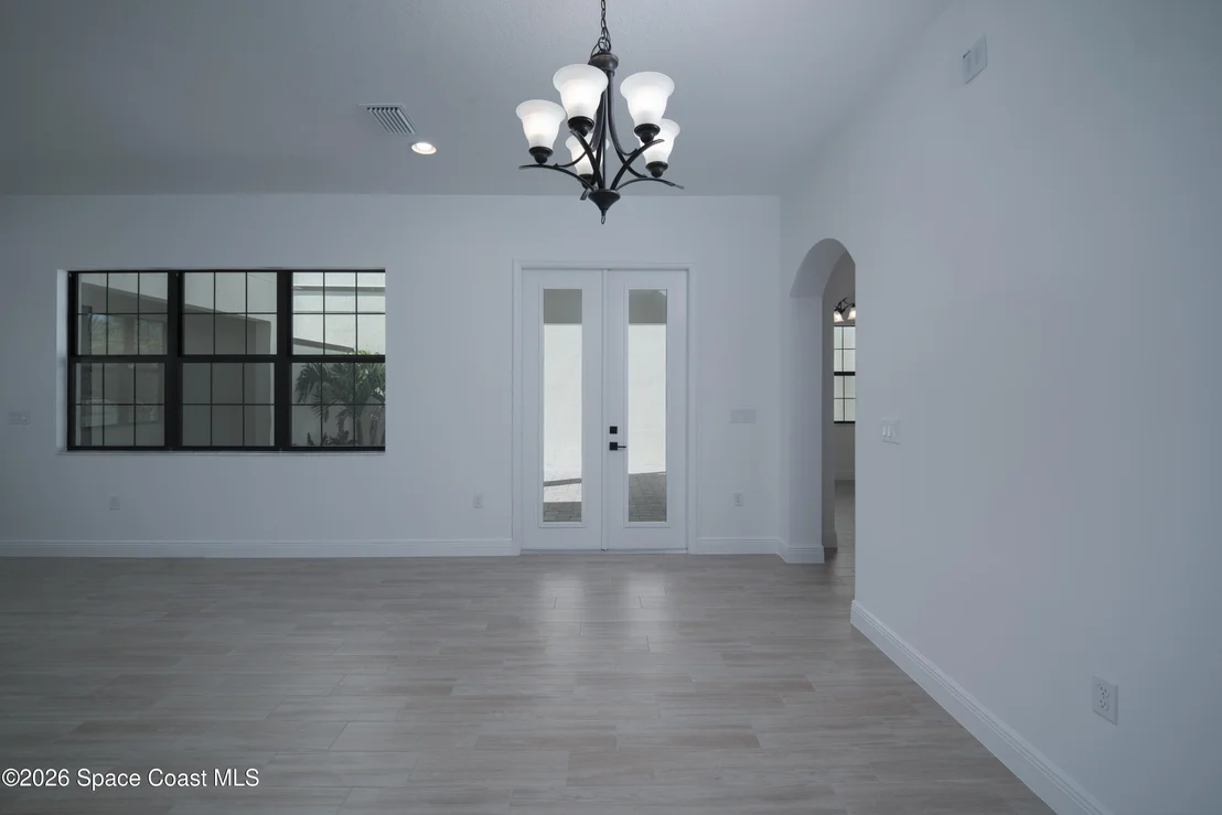 Photo of 2242 Salew Street