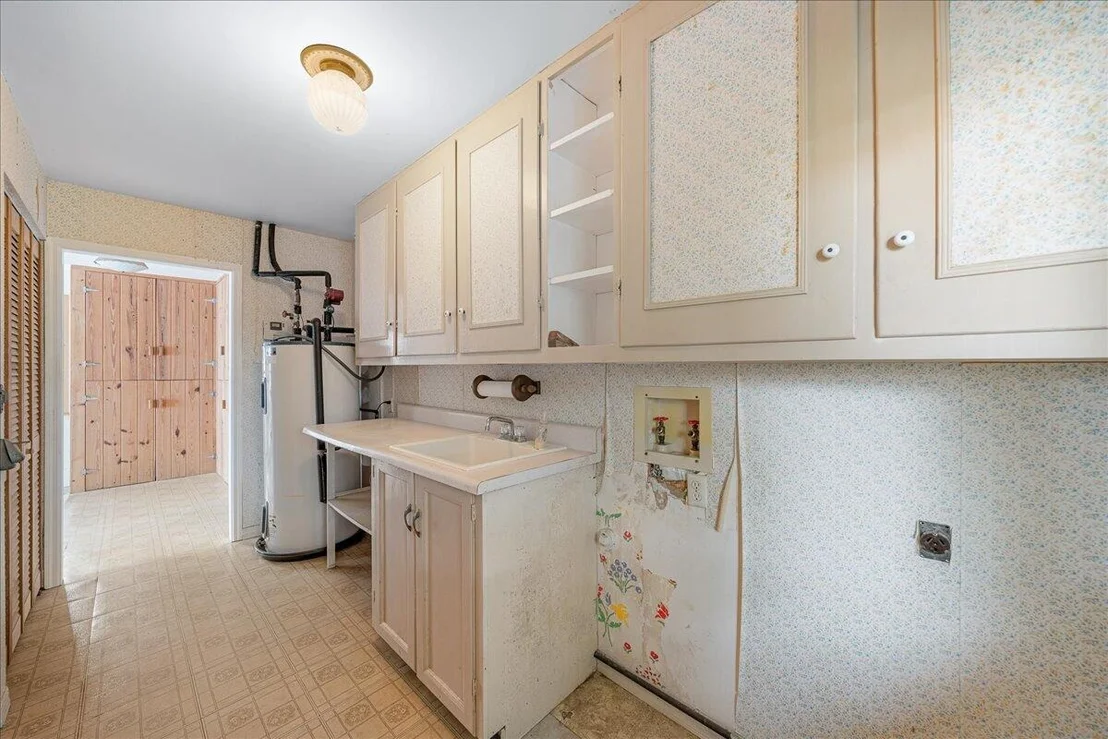 Photo of 1748 Bay Shore Drive