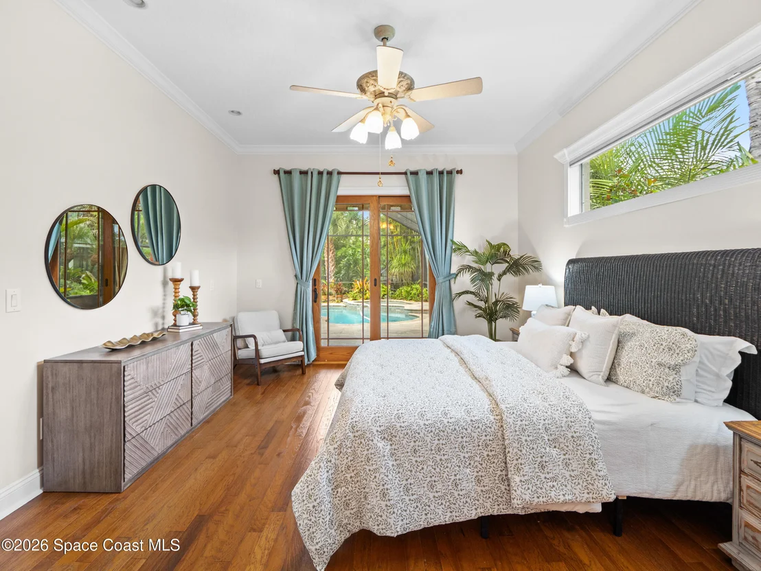 Photo of 992 Balmoral Way