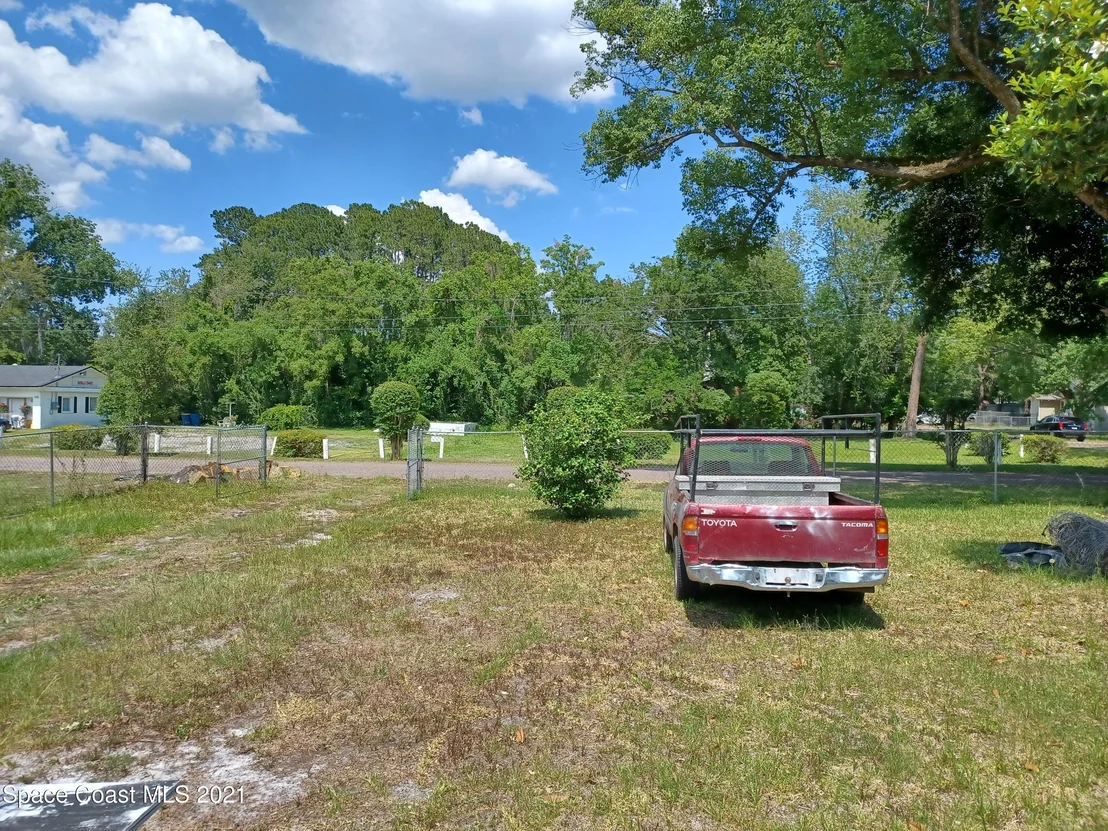 Photo of 2439 Clyde Drive