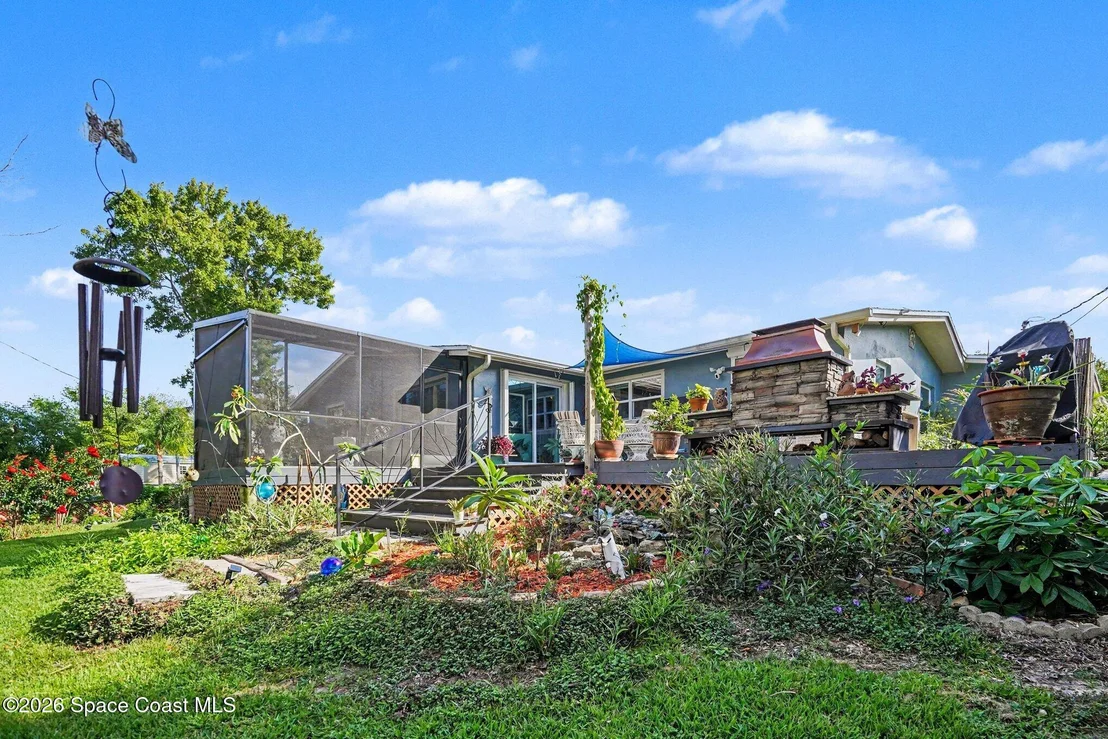 Photo of 427 Lynn Avenue