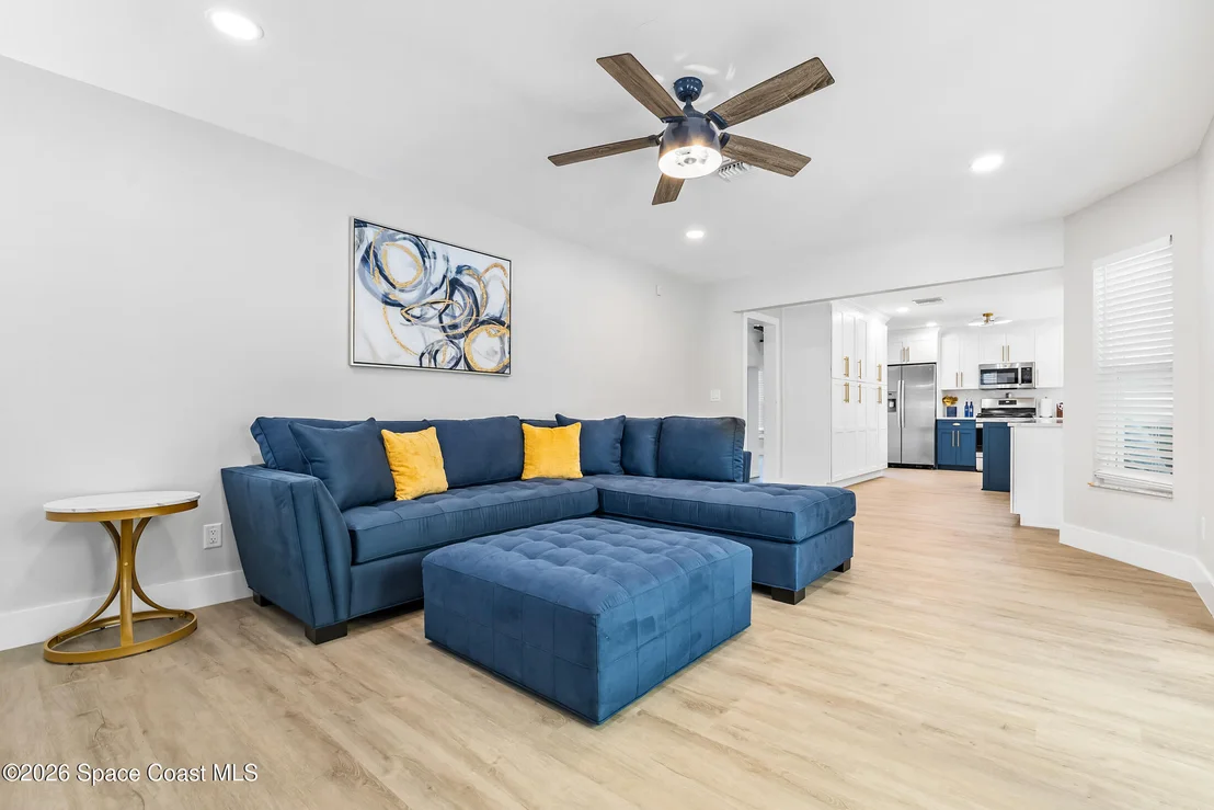 Photo of 6765 Angeles Road