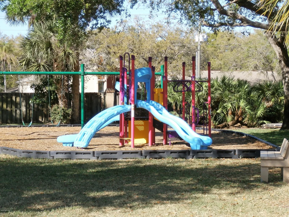 Photo of 903 Whisperpine Drive