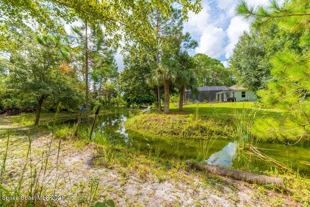 Photo of 4306 Hield Road NW