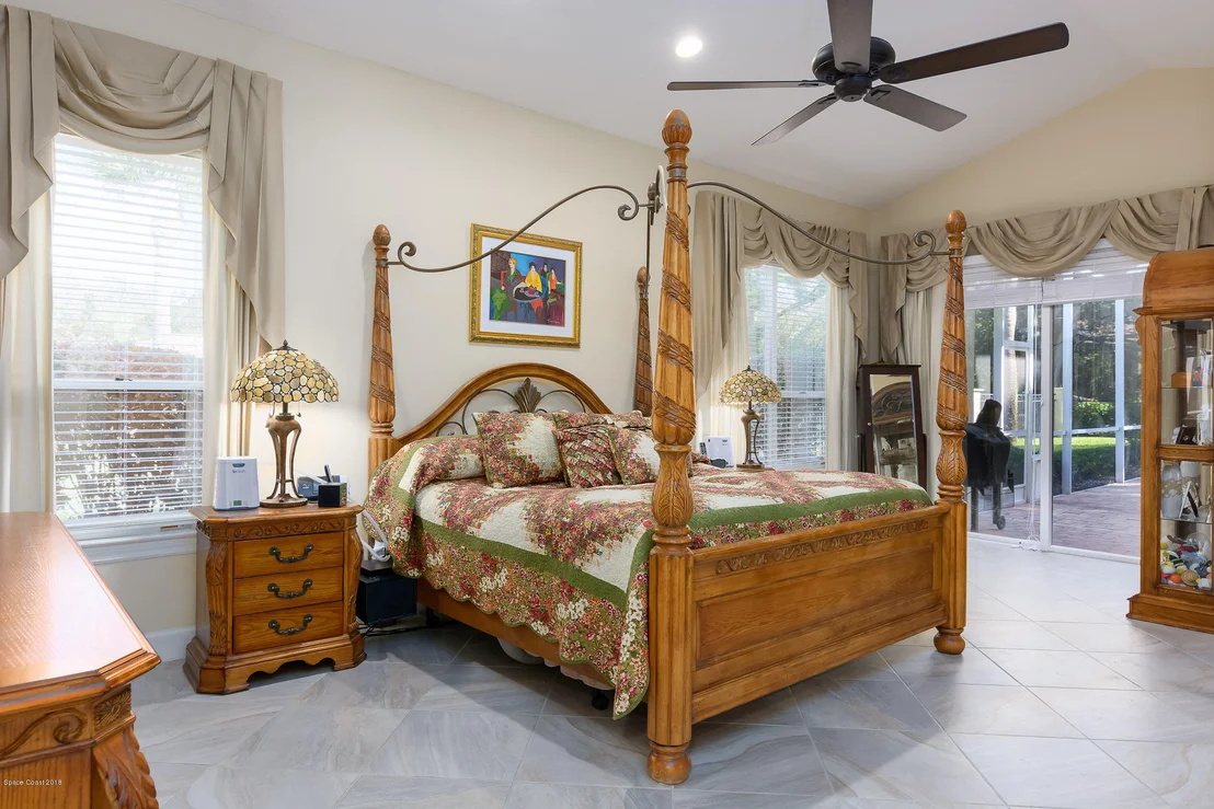 Photo of 789 Oak Park Drive