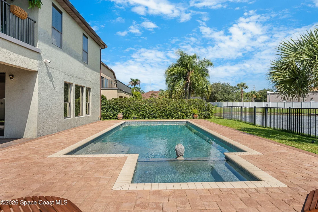Photo of 1435 Talon Way