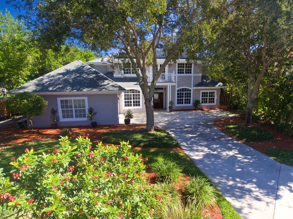 Photo of 637 Woodbridge Drive
