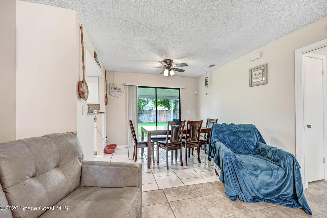 Photo of 2442 Dianne Drive