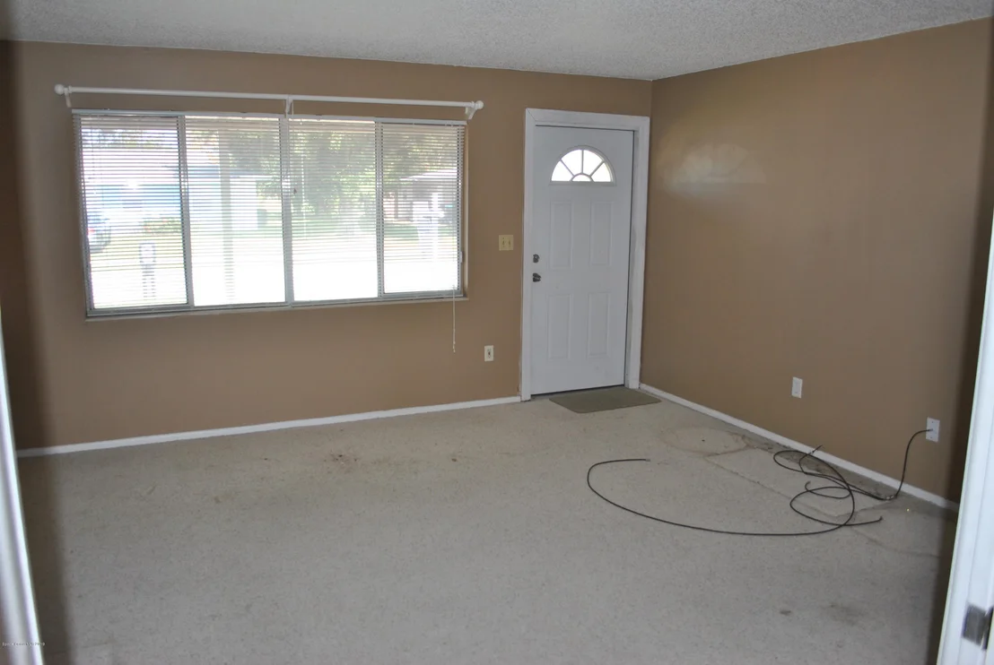Photo of 1167 Cotton Road NE