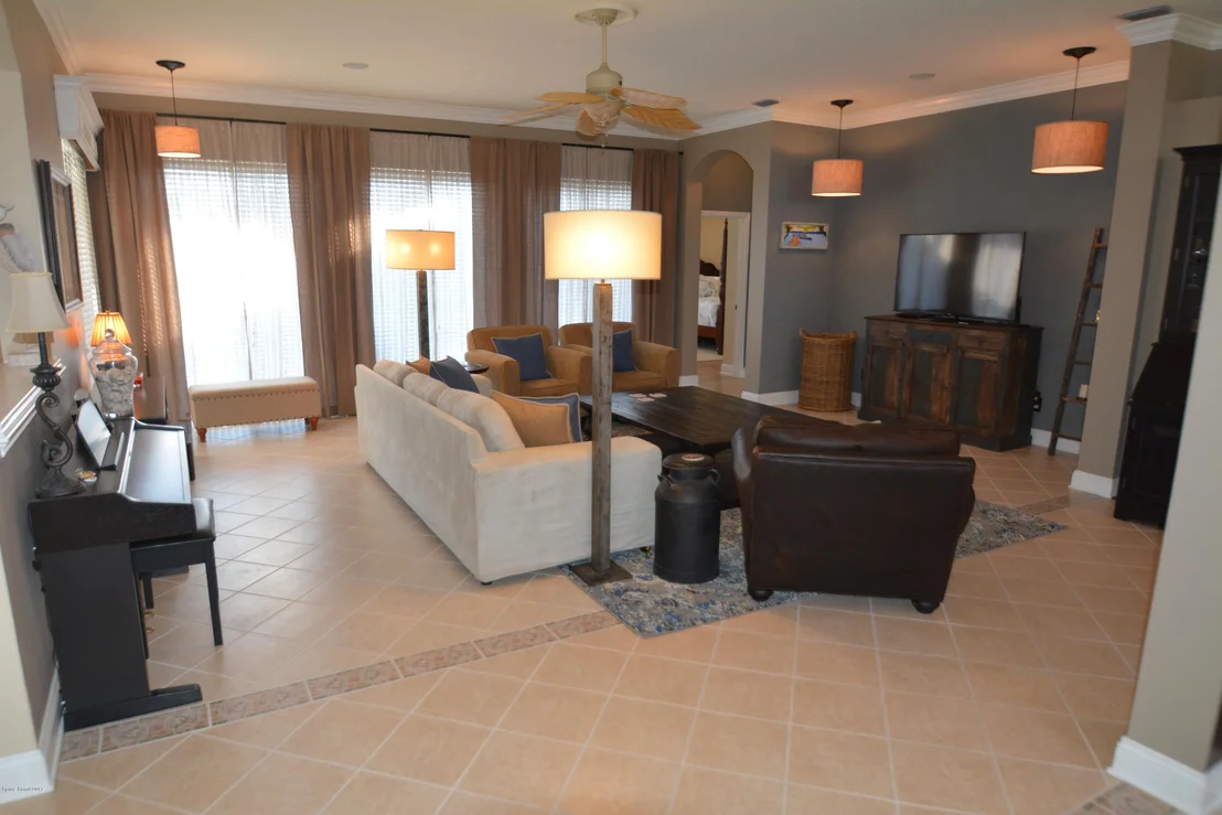 Photo of 2741 Englewood Drive