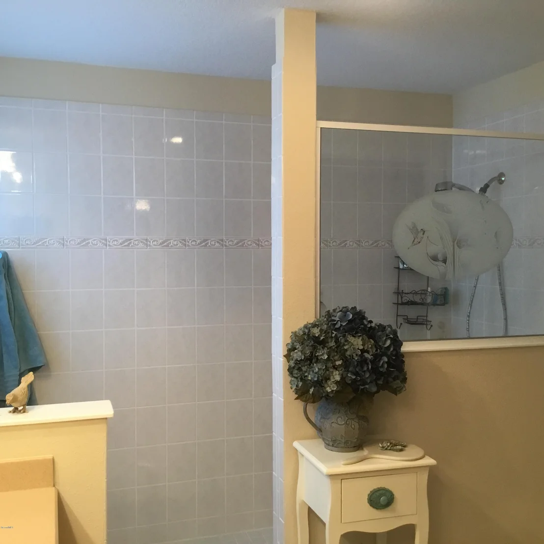Photo of 7107 Broderick Drive
