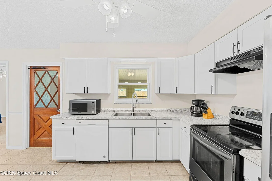 Photo of 355 Jackson Avenue