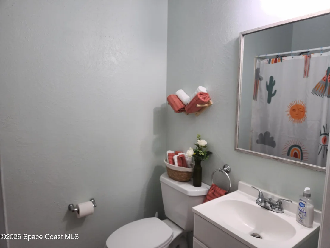 Photo of 910 Ithaca Avenue SE
