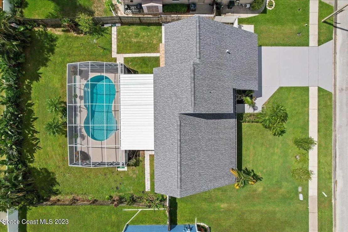 Photo of 1339 Heritage Acres Boulevard