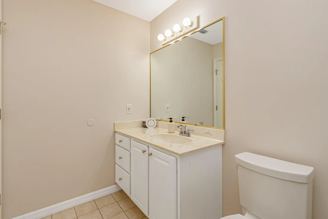 Photo of 3552 Swallow Drive