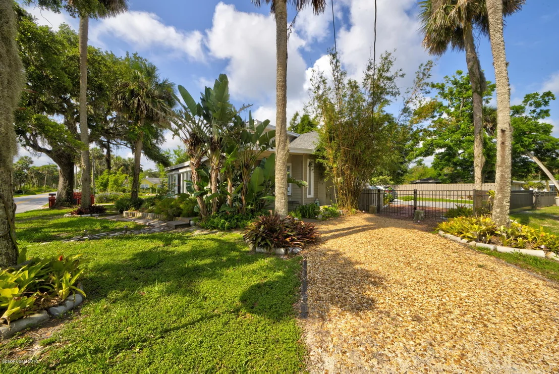 Photo of 4013 Indian River Drive N