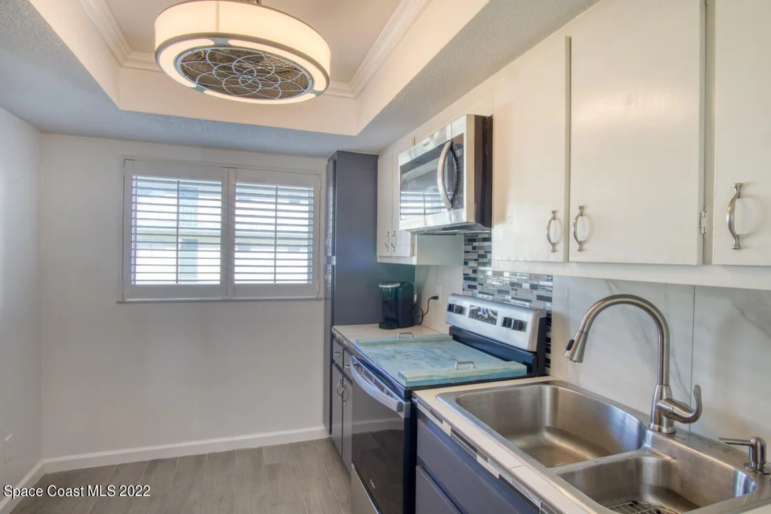 Photo of Unit 113 at 3001 Thrush Drive