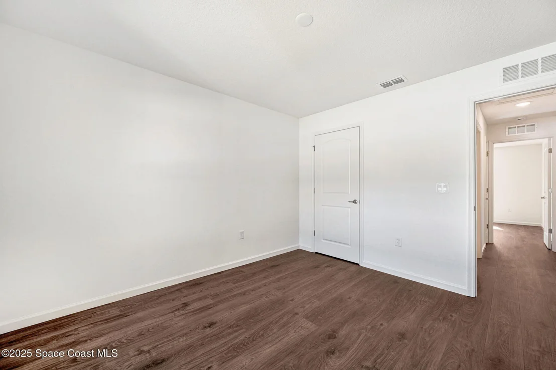 Photo of 1089 Savery Road