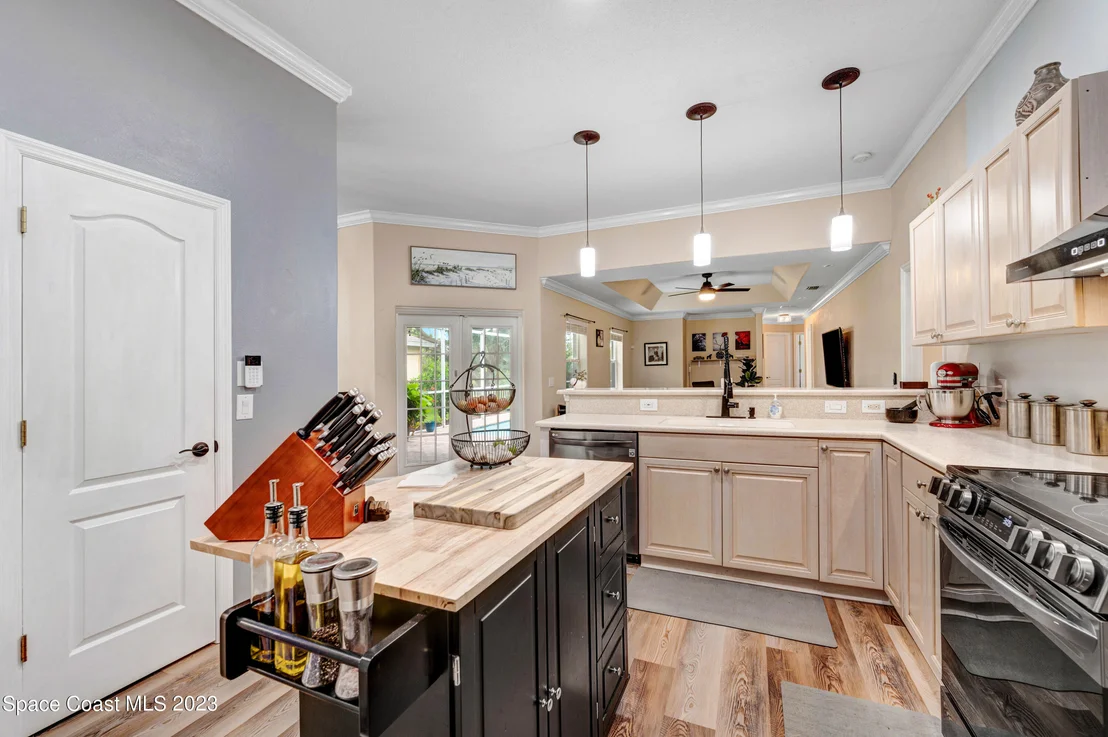 Photo of 5341 Somerville Drive