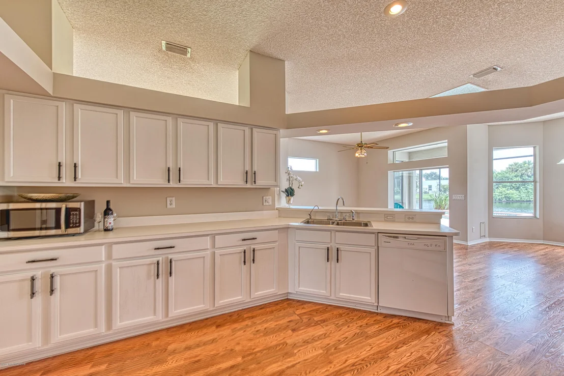 Photo of 8023 Bracken Lane