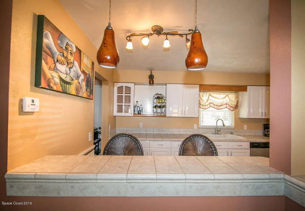 Photo of 1088 Hermosa Drive