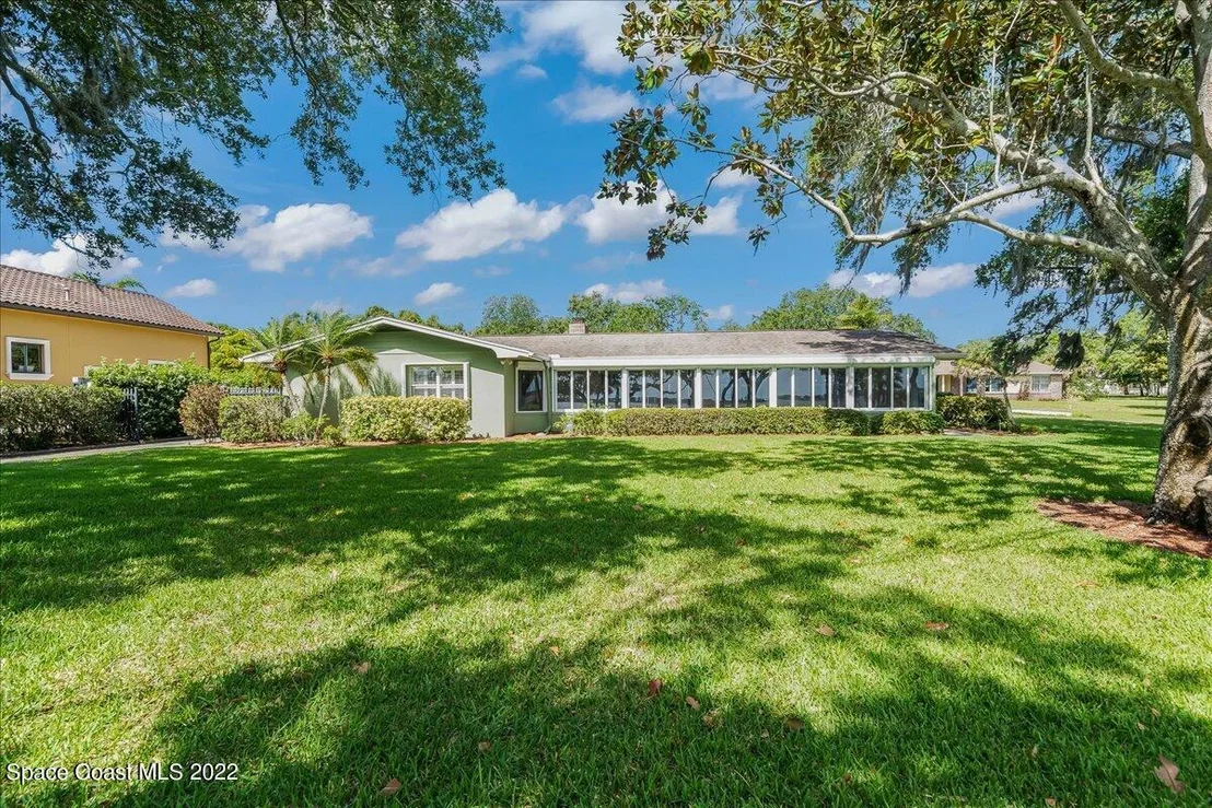 Photo of 1811 Rockledge Drive