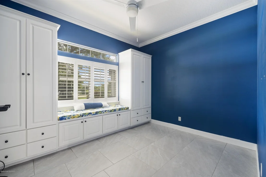 Photo of 991 Stratford Place